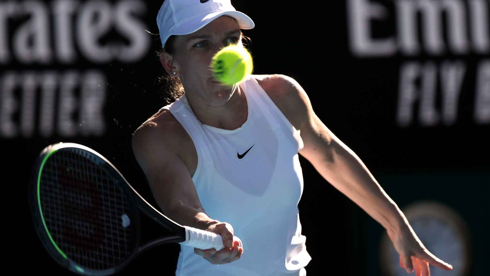 Simona Halep durante la semifinal del Open de Australia 2020 ante Garbiñe Muguruza