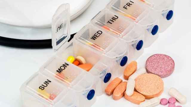 medicina pastilla pastillero