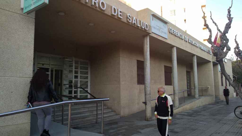 El centro de Salud Murcia-San Andrés acoge a pacientes que quieren dejar de fumar.