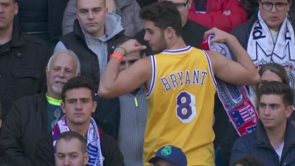 Minuto de silencio en el Santiago Bernabéu en honor de Kobe Bryant