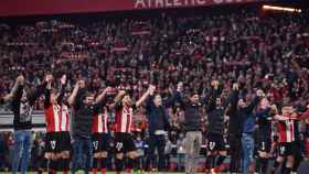 Los jugadores del Athletic celebran el pase a las semifinales