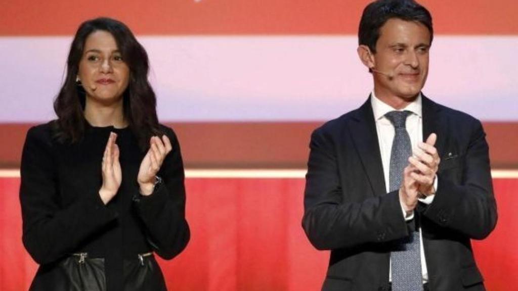 Arrimadas y Valls, durante un acto electoral.