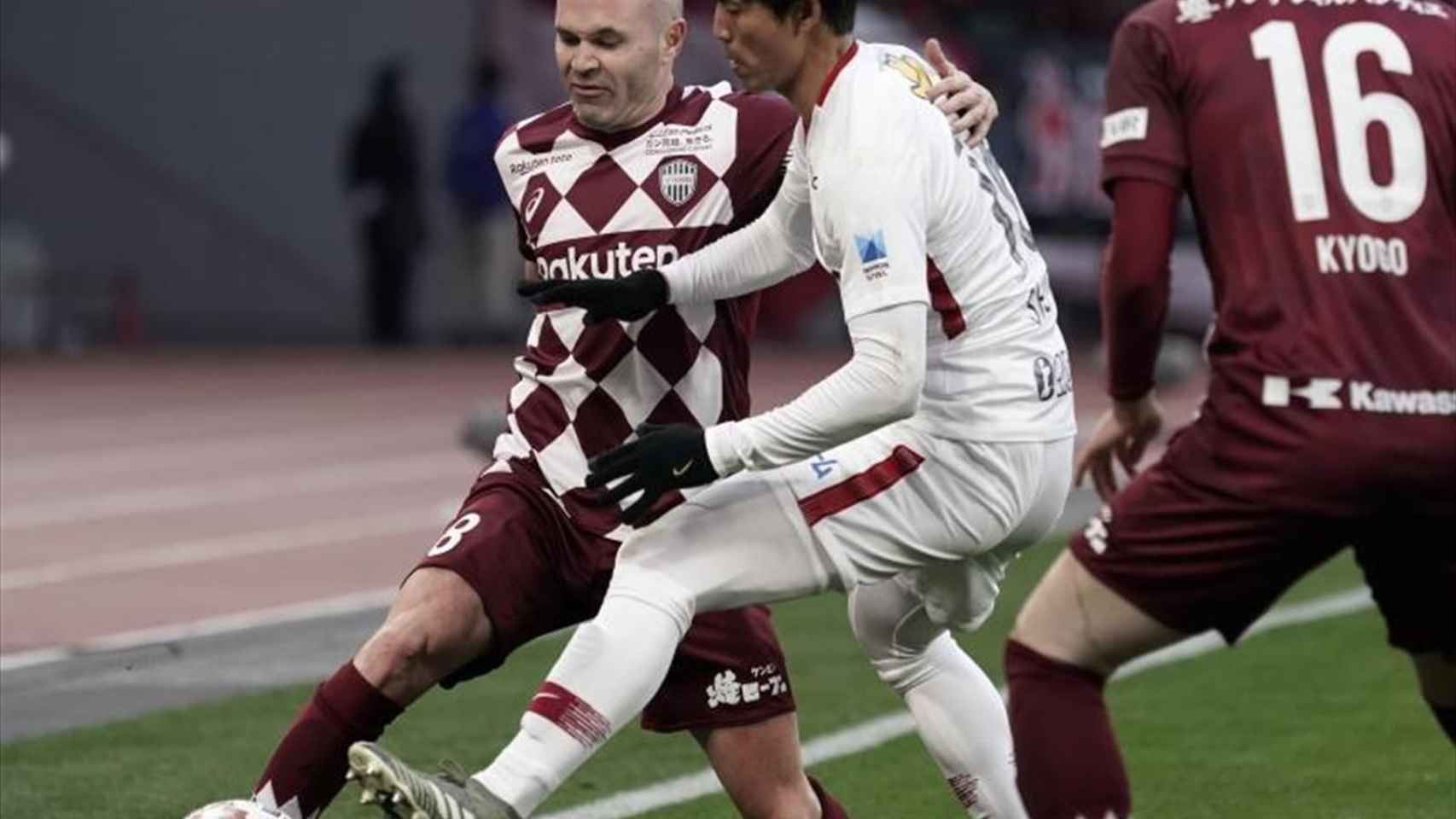 Andrés Iniesta, durante la final de la Supercopa ante el Yokohama Marinos
