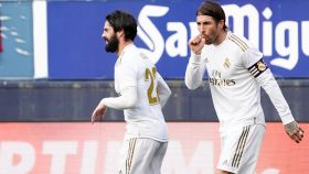Sergio Ramos celebra su gol a Osasuna