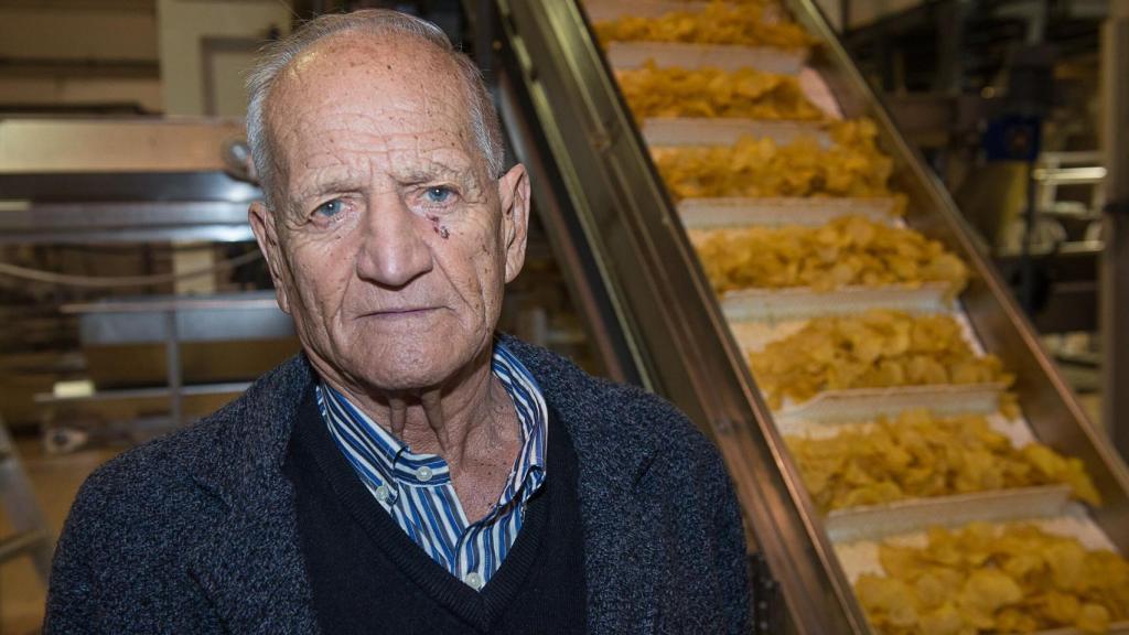 César Bonilla, dueño de patatas Bonilla, ha incrementado sus ventas después de que sus patatas salieran en 'Parásitos'