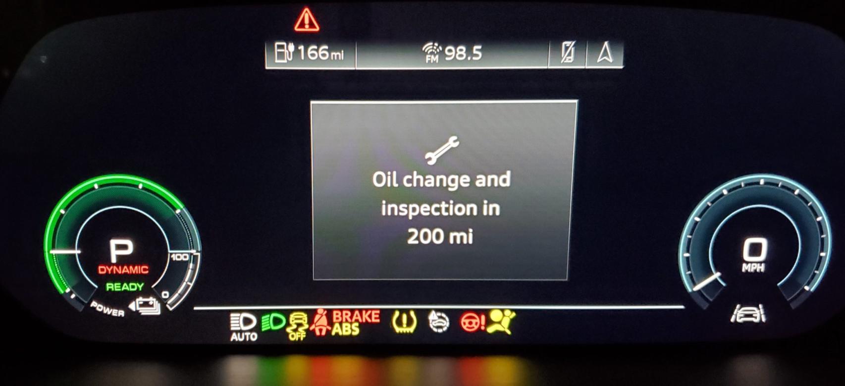 Mensaje de cambio de aceite en un Audi e-Tron