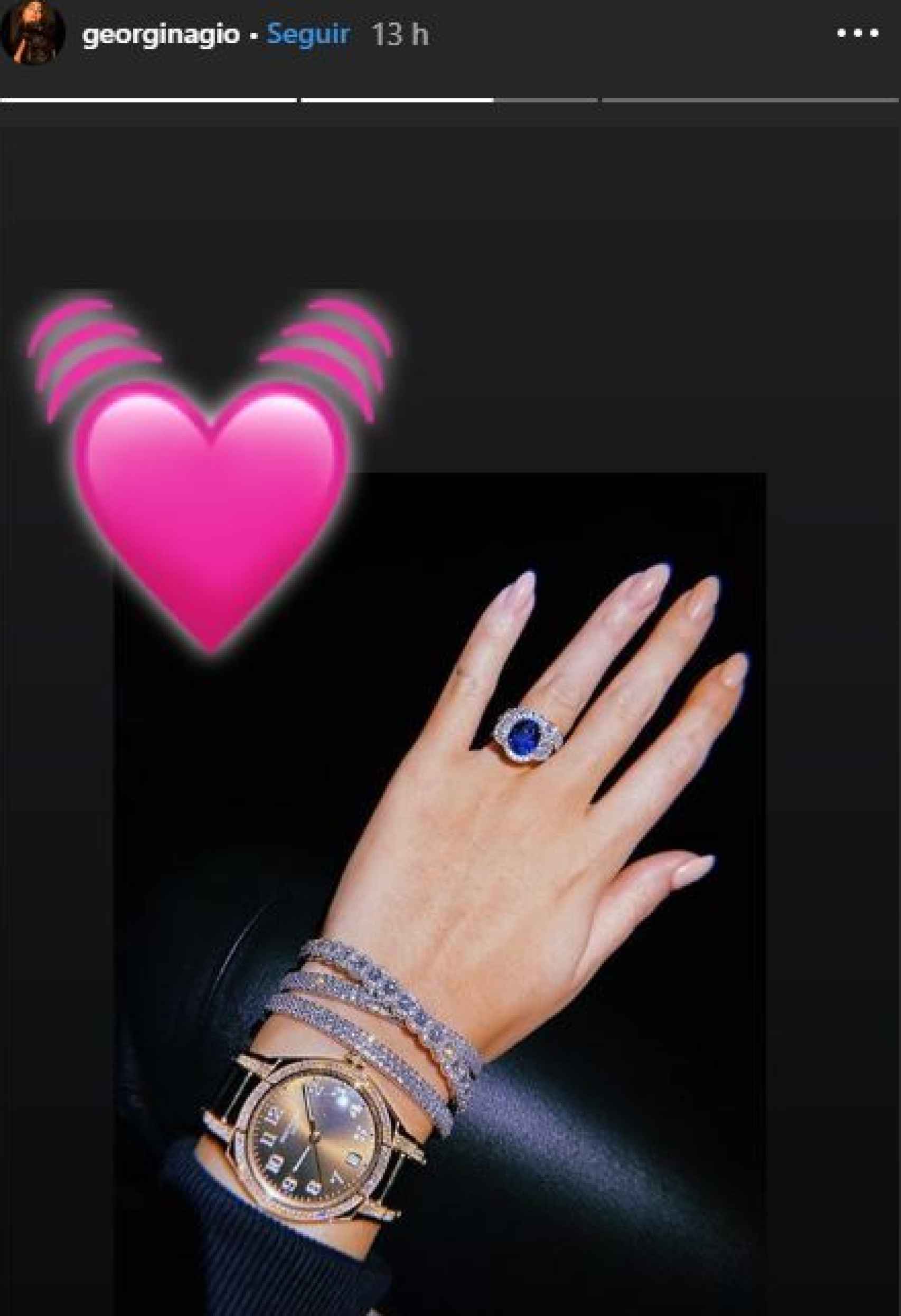 La foto de Georgina Rodríguez cargada de joyas en Instagram.