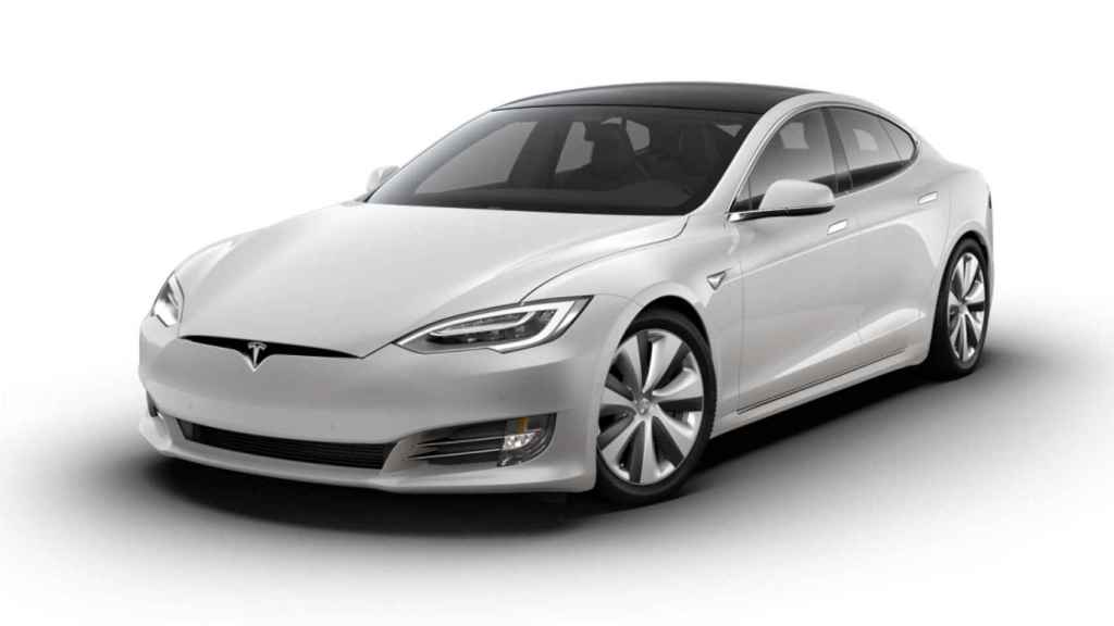 El Model S se ha ido actualizando con mejoras provenientes del Model 3
