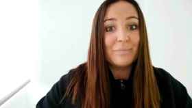 Imagen de Rocío Flores en el vídeo con el que anuncia su fichaje por 'Supervivientes'