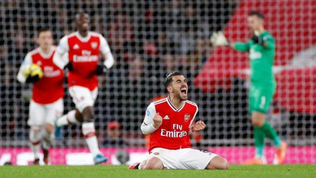 Dani Ceballos celebra el primer gol del Arsenal ante el Newcastle