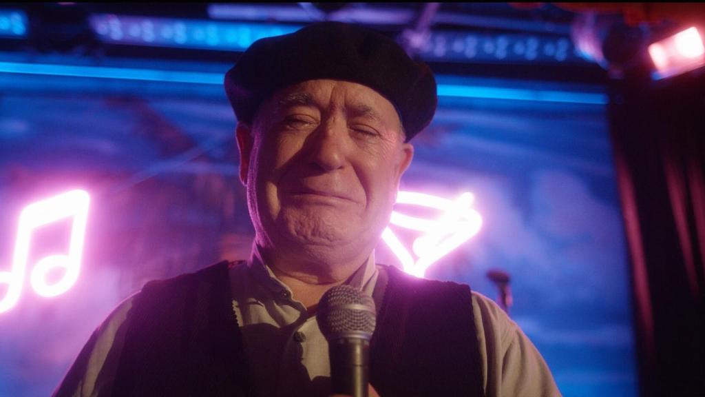 Miguel Ángel Tirado como Marianico el corto.