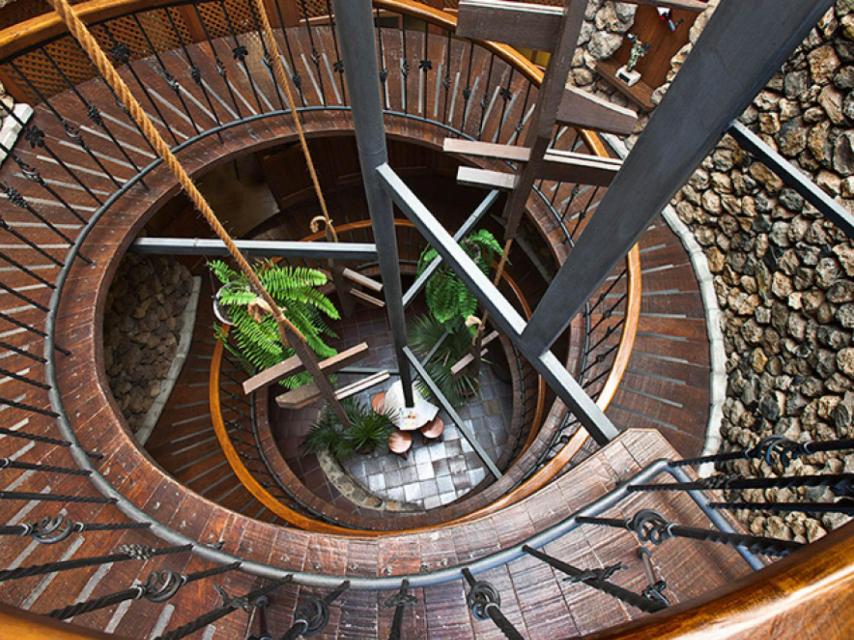 La famosa escalera de caracol de Viñátigo (Tenerife).