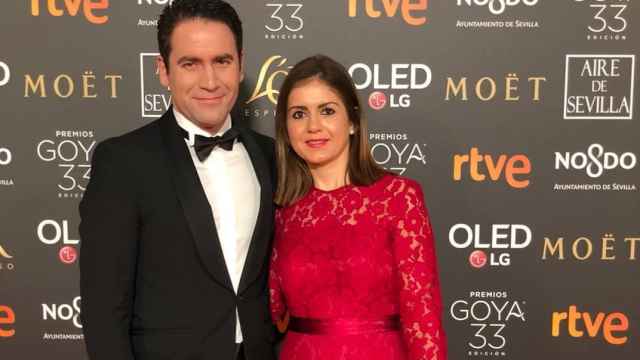 Teodoro García Egea y su mujer, en los Premios Goya.