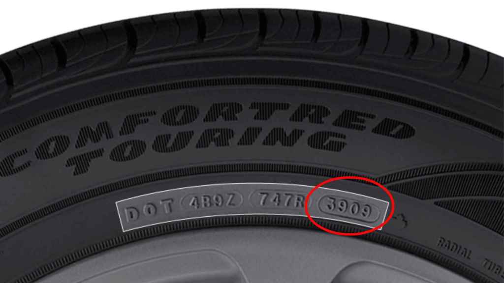 El número de identificación de un neumático.