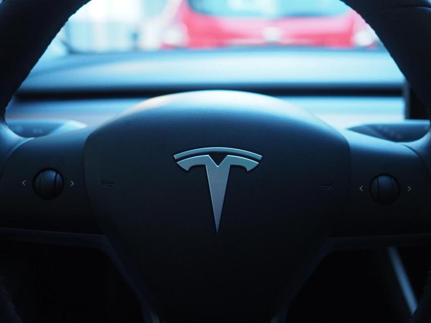 Volante del Tesla Model 3