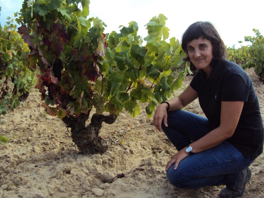 Ruth Rodríguez, a pie de viña.