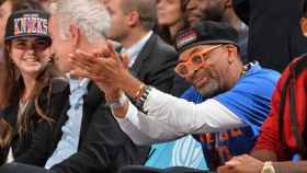 Spike Lee durante un partido de los Knicks