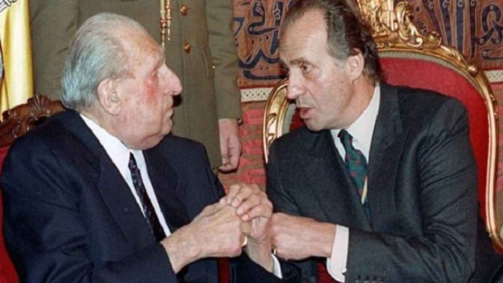 Juan Carlos padre y Juan Carlos I hijo.