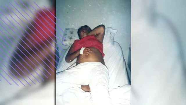 Ana María Acevedo, en el hospital donde no la trataron por estar embarazada.