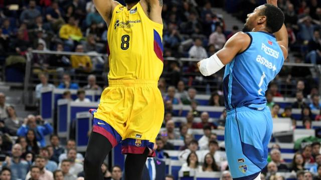 Adam Hanga durante el encuentro liguero ante el Estudiantes.