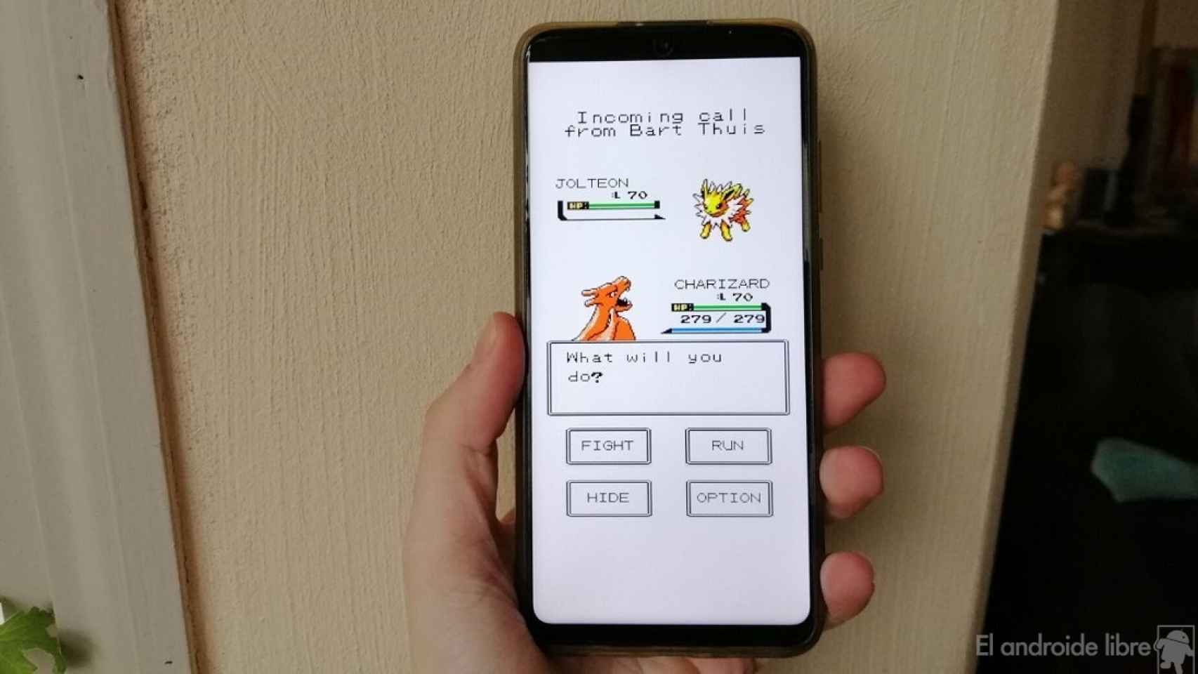 Convierte tu aplicación de teléfono en un juego Pokémon