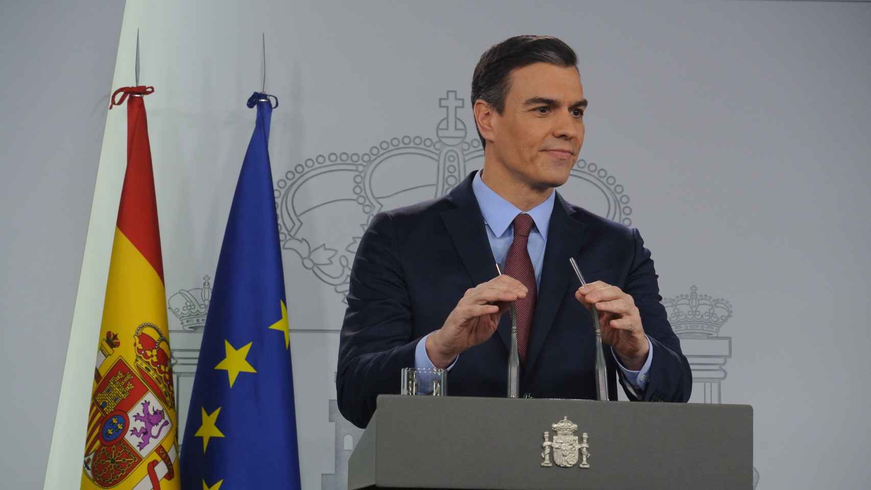 Pedro Sánchez, ante la prensa.