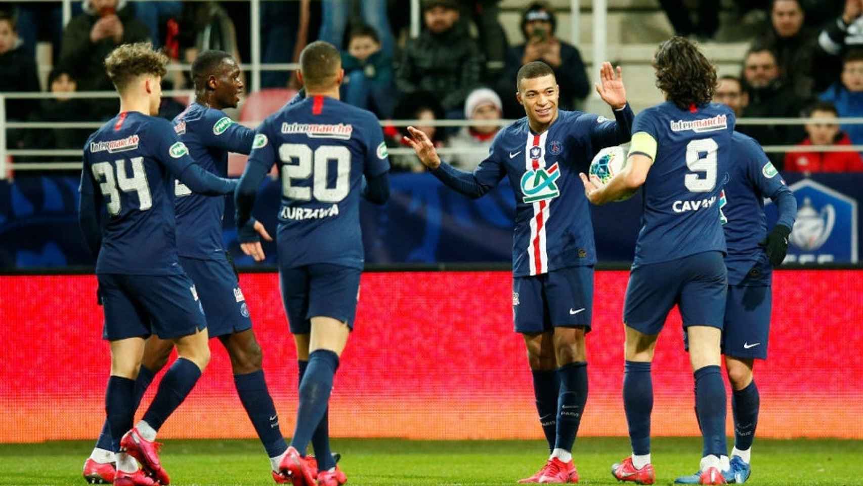 Los jugadores del PSG celebrando un gol en Champions League