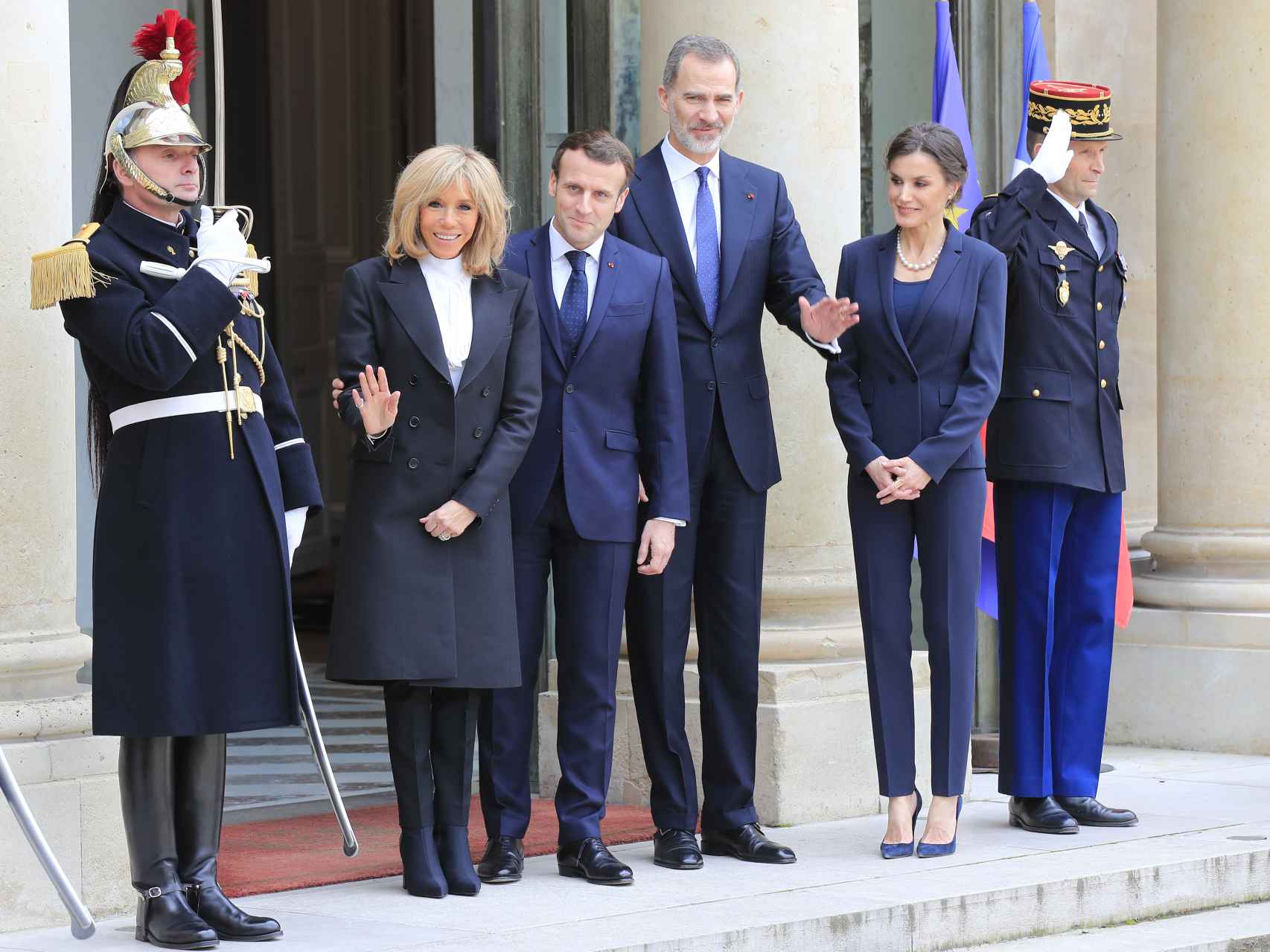 Los reyes de España, Felipe VI y Letizia, junto al matrimonio presidencial de Francia.
