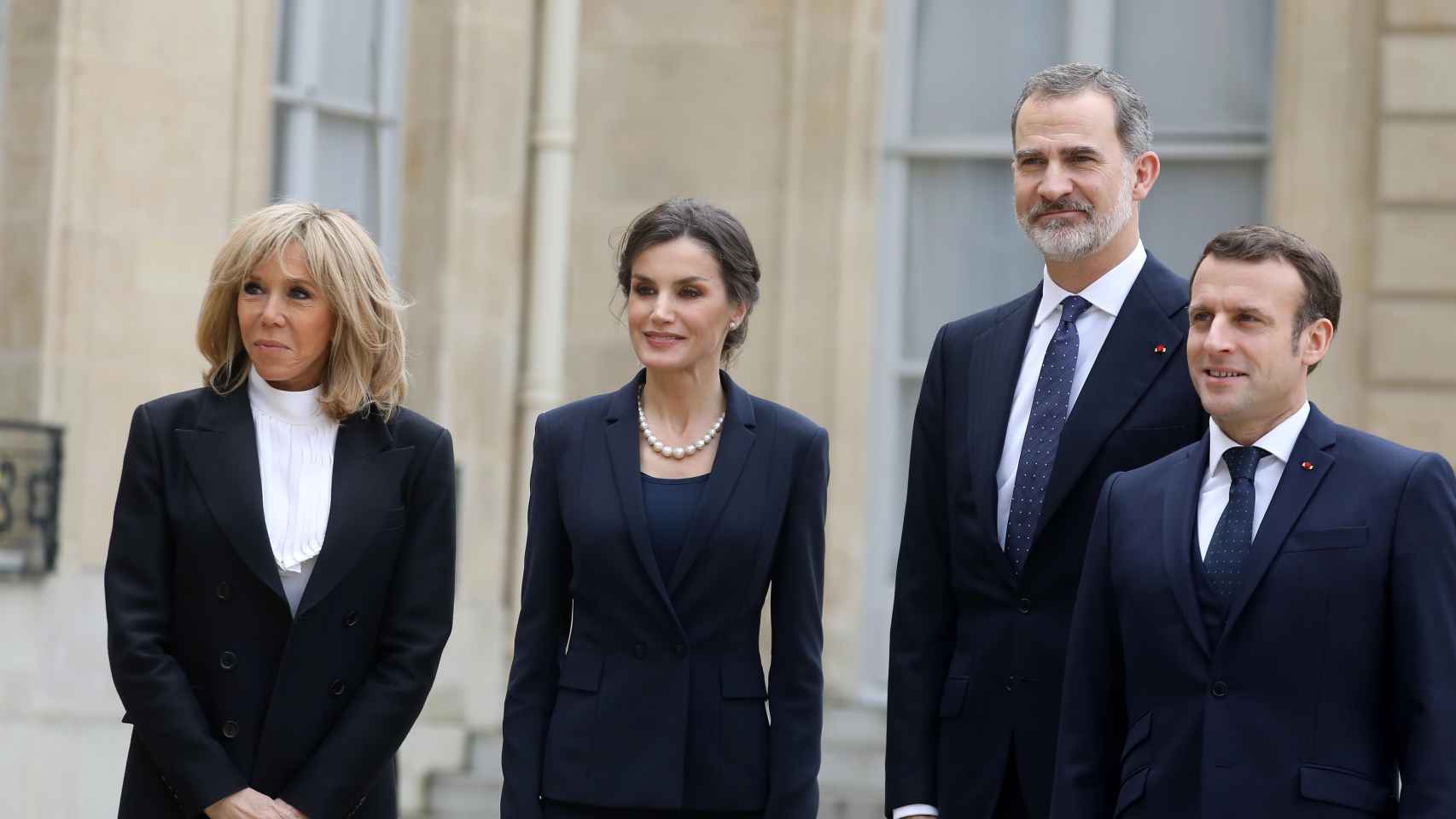 Brigitte Macron, la reina Letizia, el rey Felipe y Emmanuel Macron en París.