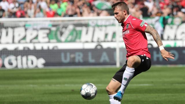 James Horn, jugador del Hannover 96