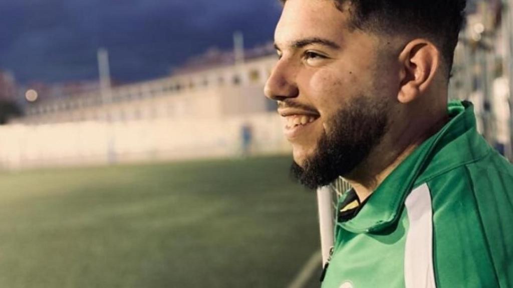Francisco García, entrenador del Infantil A del Atlético Portada Alta