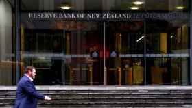 Entrada del Banco de Nueva Zelanda.