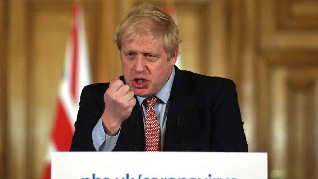 Boris Johnson, durante la rueda de prensa para explicar su estrategia frente al Covid-19
