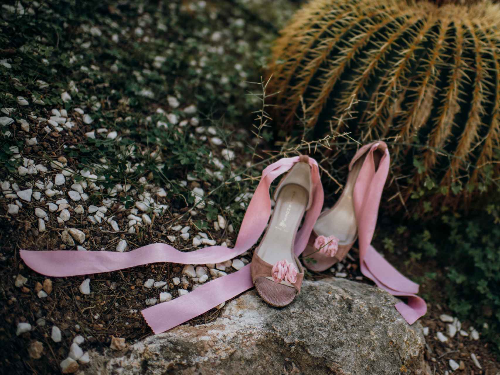 Lisa López ha sacado una colección de sandalias cien por cien personalizables.