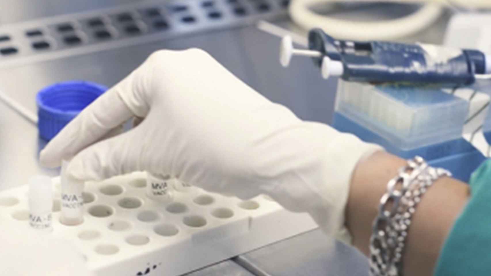 30 millones de euros para que la investigación española gane el pulso al coronavirus