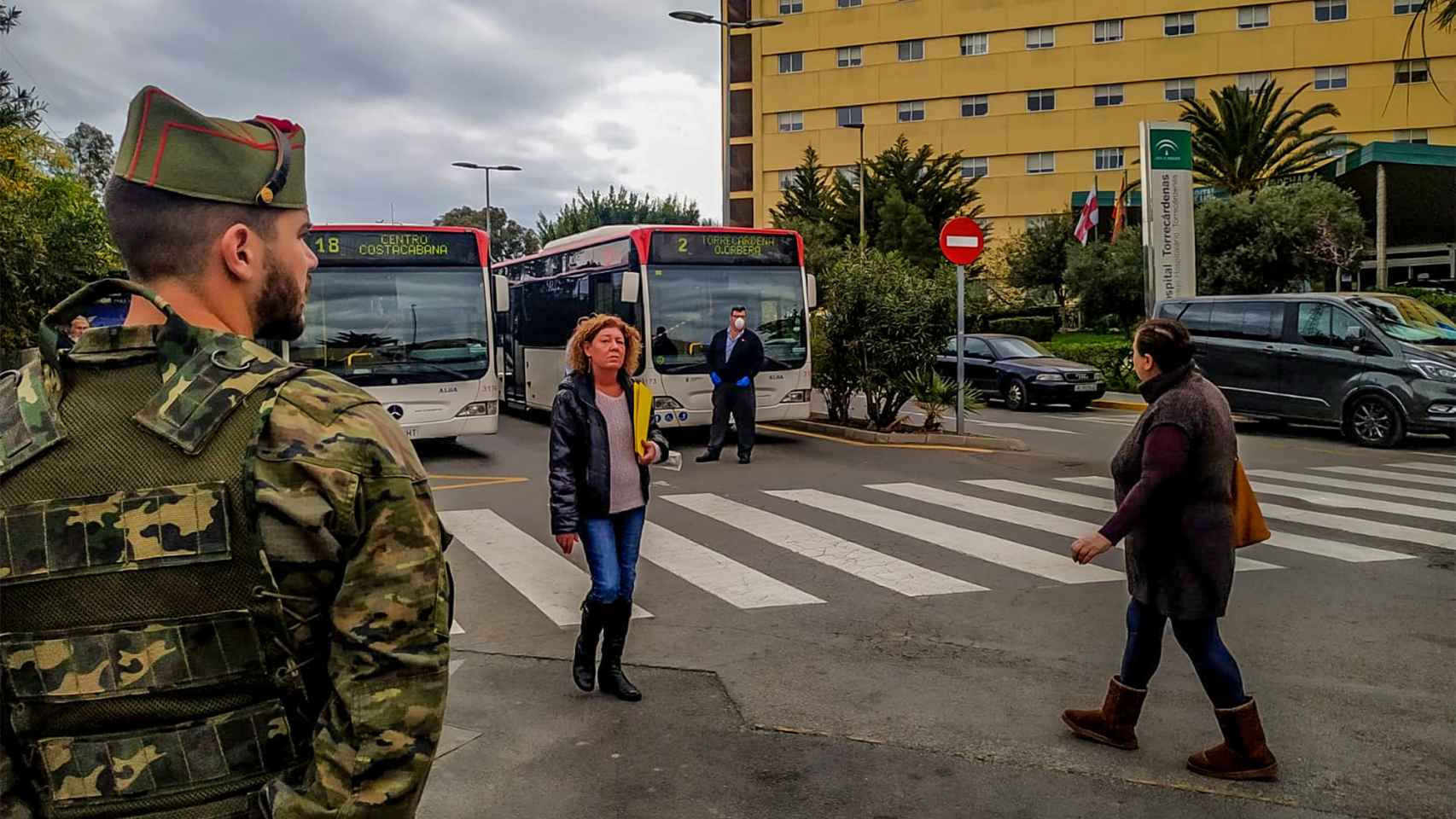 Una patrulla de legionarios por las calles de Andalucía.