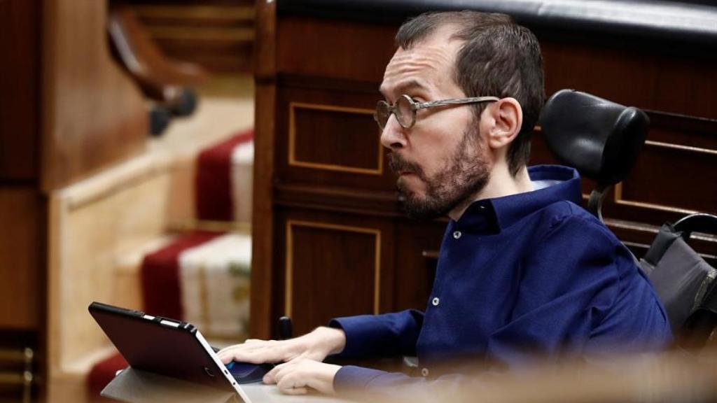 El portavoz de Unidas Podemos, Pablo Echenique, en el Congreso.