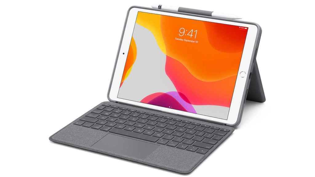 Funda con teclado y trackpad de Logitech para el iPad Air