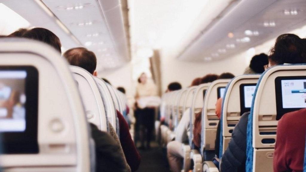 Interior de un avión.