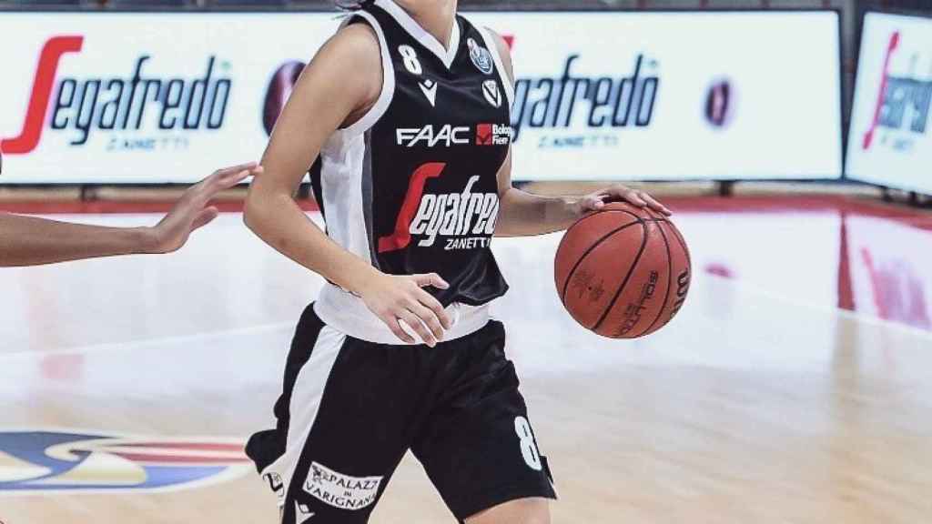 Ángela Salvadores, la promesa del baloncesto español, confinada en Italia: &quot;Tuve miedo&quot;