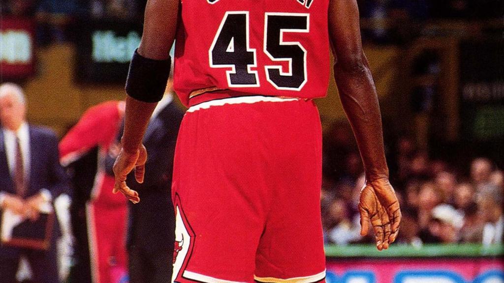 Derecho horizonte Inmundo NBA: 19 de marzo de 1995: el día que Michael Jordan debutó con el '45' a su  espalda