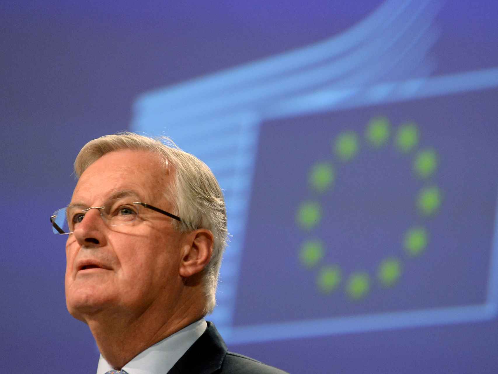El negociador de la UE, Michel Barnier, ha anunciado que está infectado de coronavirus