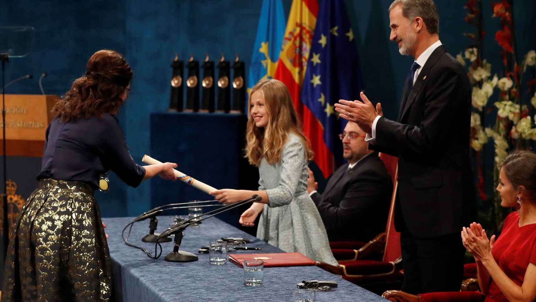 La princesa de Asturias, Leonor, concediendo unos de los Premios Princesa de Asturias 2019.