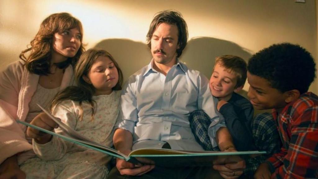 La familia de 'This Is Us', en uno de los característicos flashbacks.
