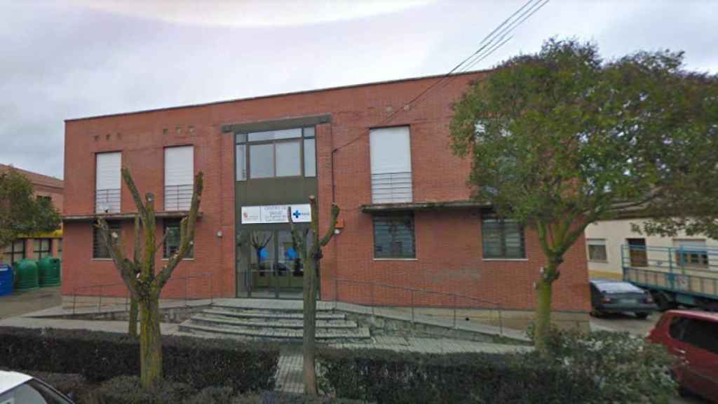 El Centro de Salud donde trabaja Isabel, en La Fuente de San Esteban.