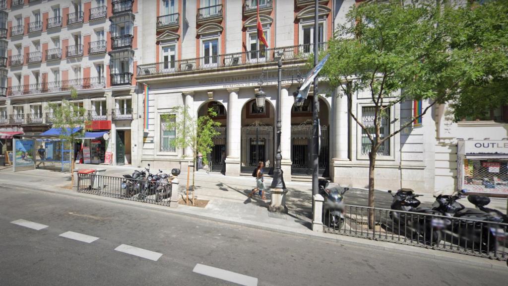 Fachada de la sede del Ministerio de Igualdad, en la madrileña calle de Alcalá, 37.