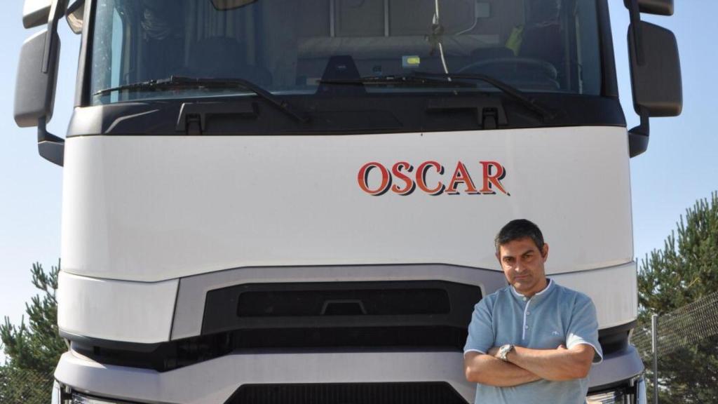 Óscar Baños puso una queja por no poder pasar a un baño.