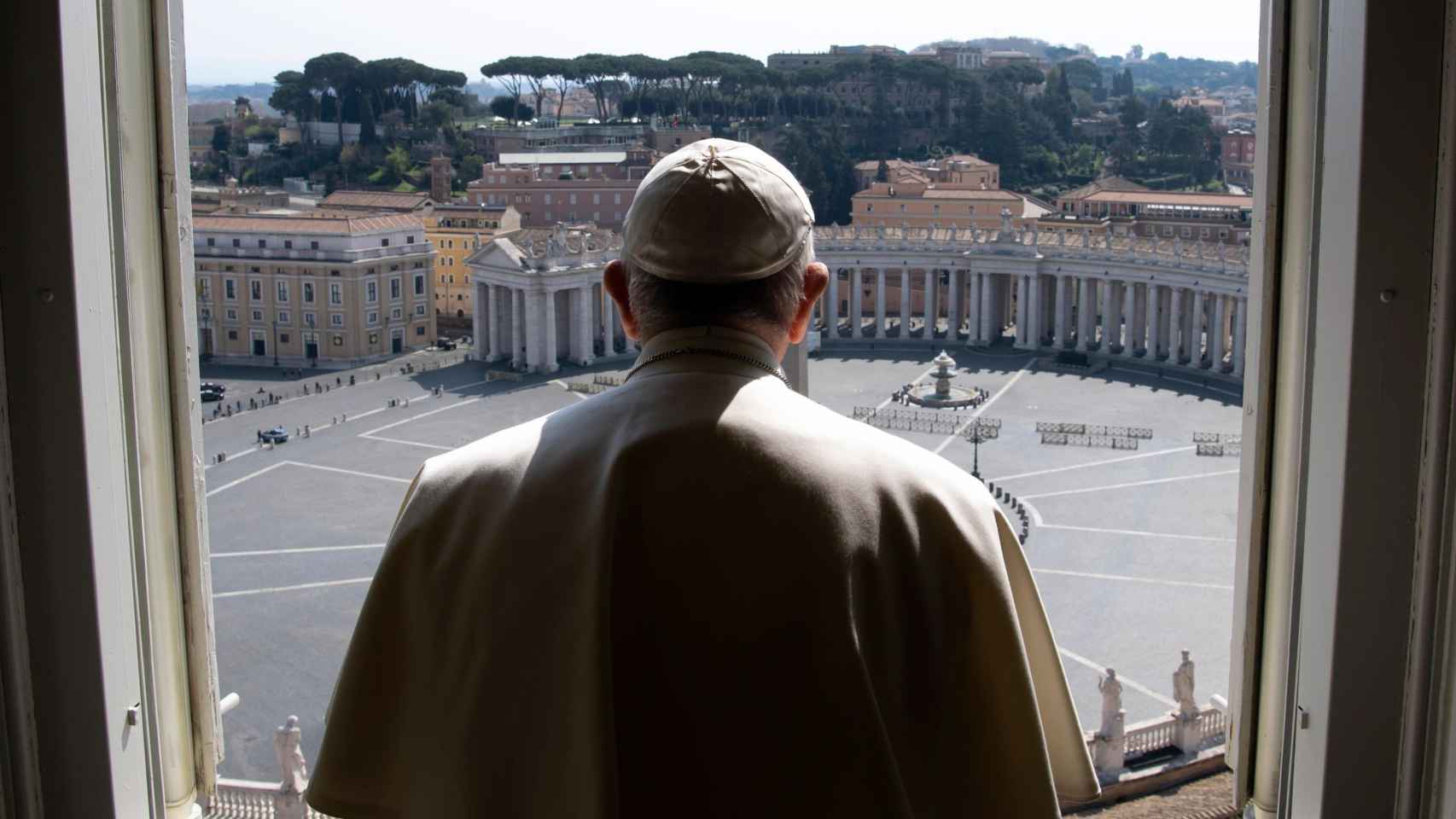 Misa en streaming, Ángelus sin fieles y desinfección diaria: la nueva vida del Vaticano