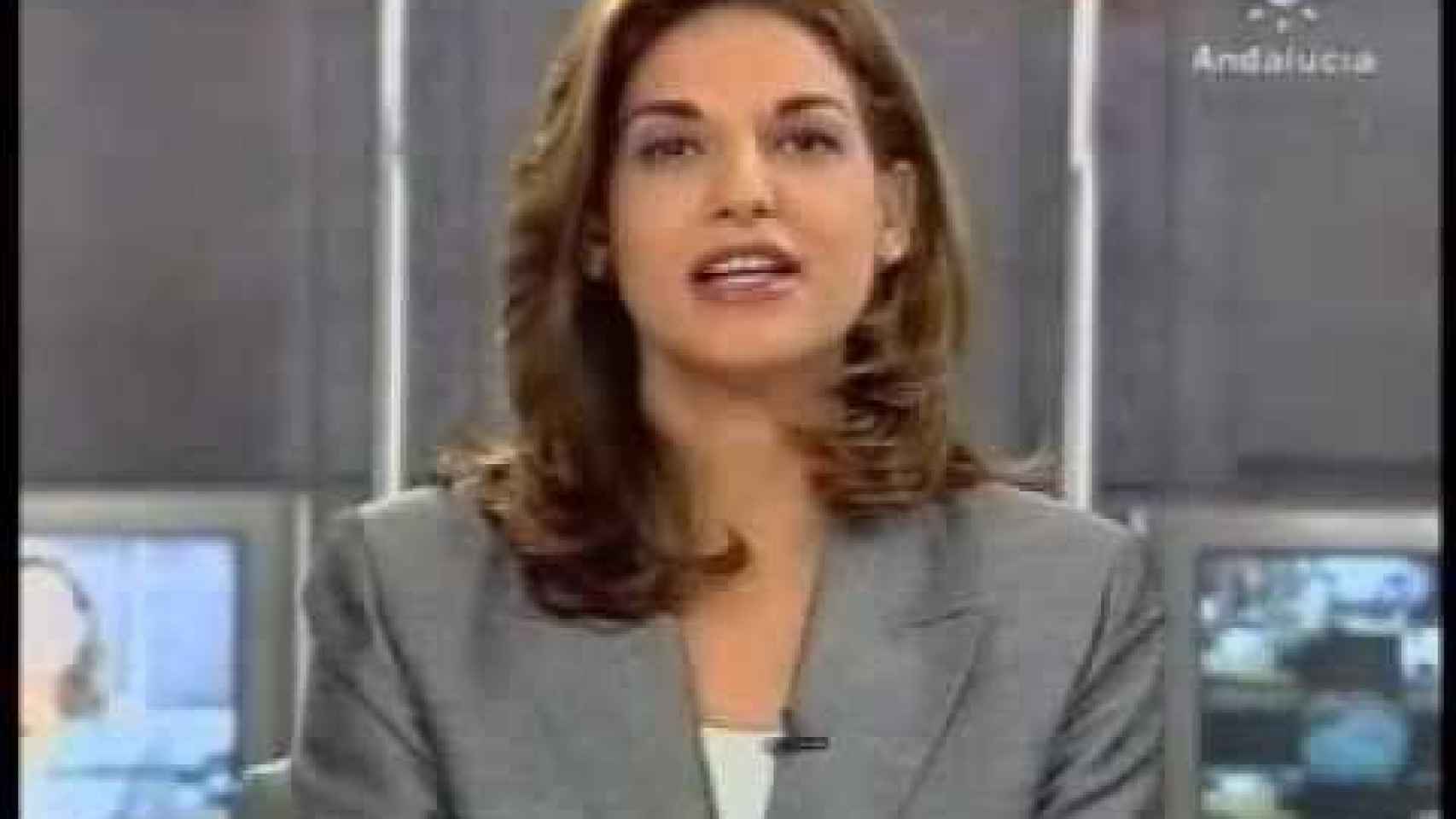 Mariló Montero presentando los informativos de Canal Sur en 1999.