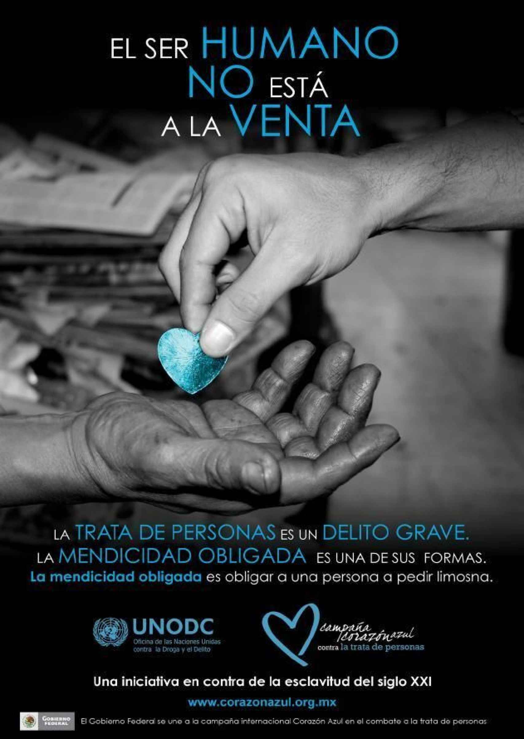 Uno de los carteles de la campaña 'Corazón Azul' contra la trata de personas.